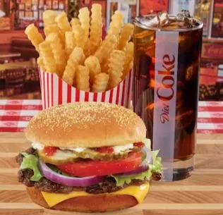 Famous Meal #3: Cheeseburger
